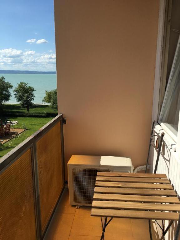 Milan Apartmanok Сиофок Екстериор снимка