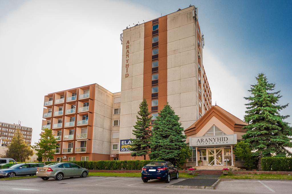 Milan Apartmanok Сиофок Екстериор снимка